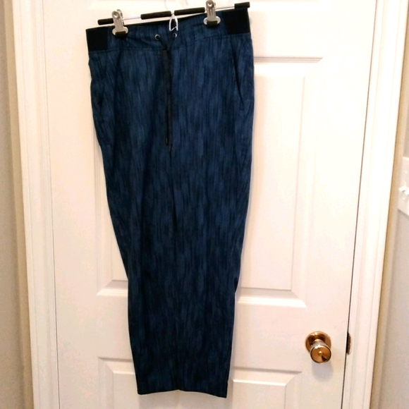 Athleta stride navy midtown ankle pants - Picture 2 of 4
